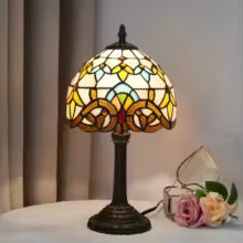 Modern Style Table Lamp, Handmade Stained Glass Small Desk Lamp for Living Room Bedroom Office Baroque Pattern